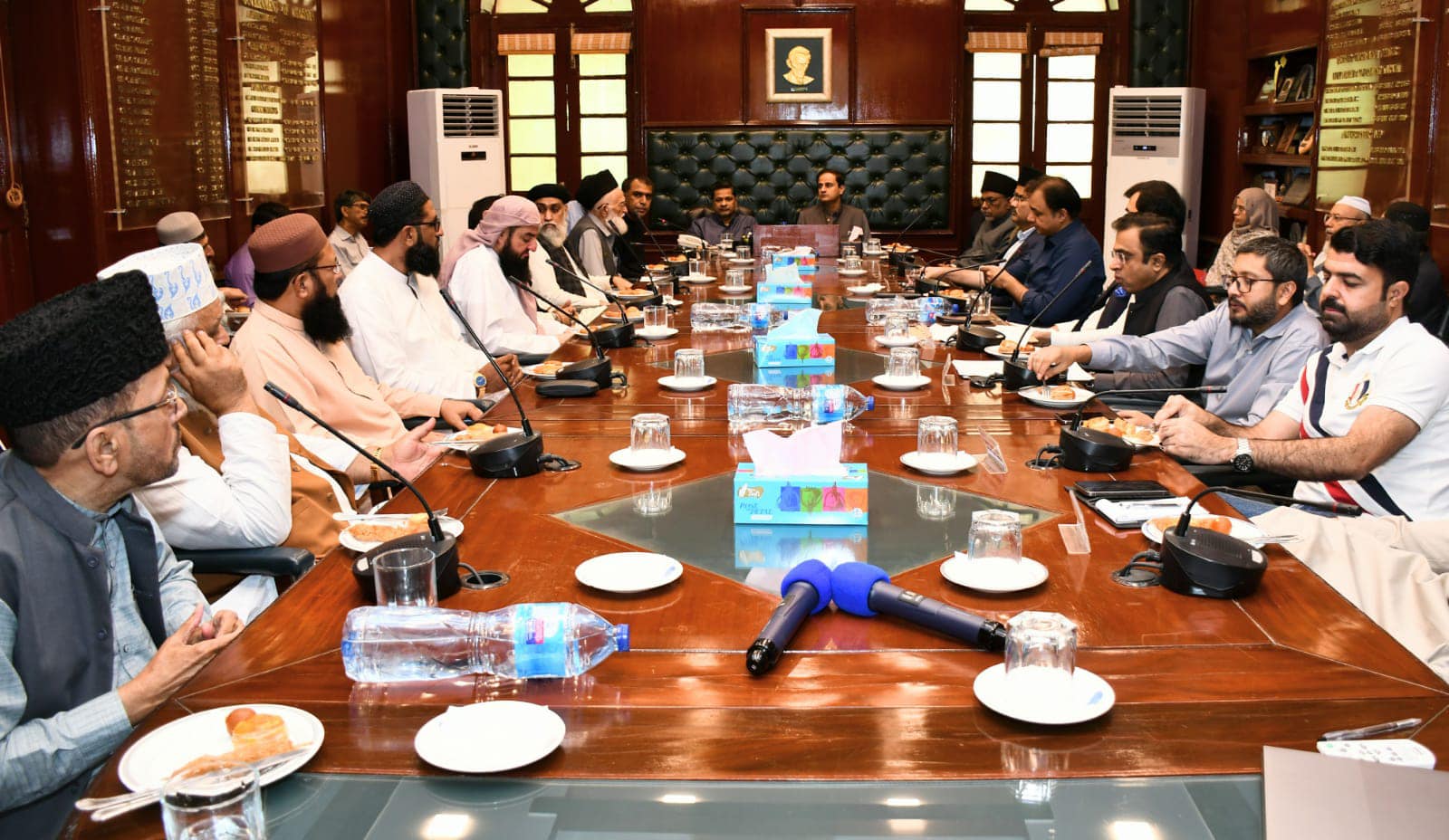 A meeting has been convened under the joint chairmanship of Mayor Karachi Barrister Murtaza Wahab and Commissioner Karachi Syed Hassan Naqvi with Ulemas to address misconceptions about the polio campaign and promote community engagement in polio eradicati