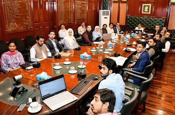 Commissioner Karachi conducts a review meeting with all Deputy Commissioners and concerned officers regarding price control