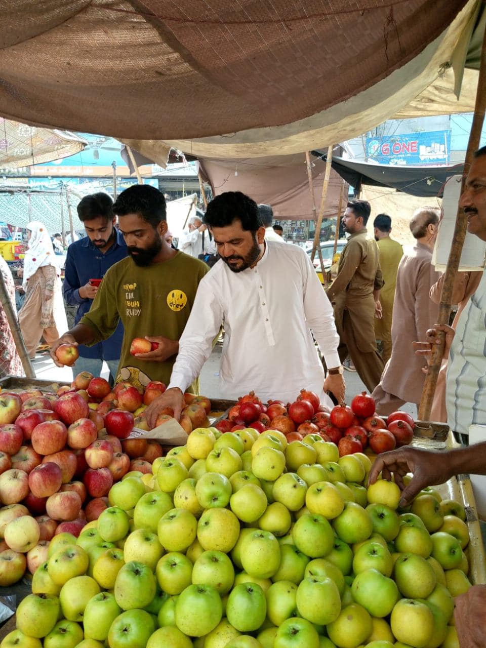 Price Checking Operation by Mukhitarkar Landi 