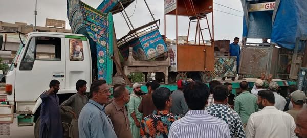 Anti encroachment drive was conducted from Power House Chowrangi
