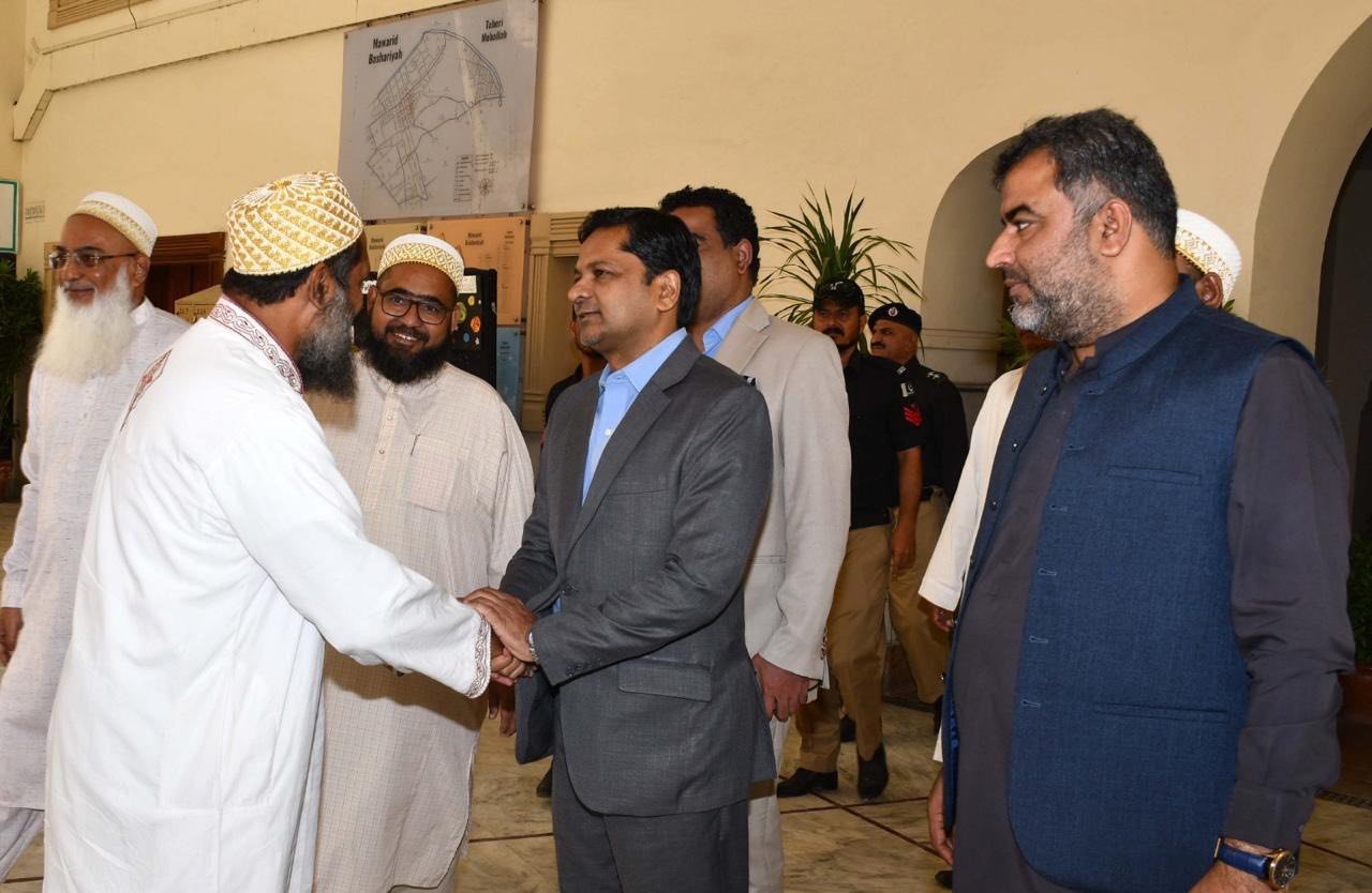 Commissioner Karachi visited District South along with Deputy Commissioner South 