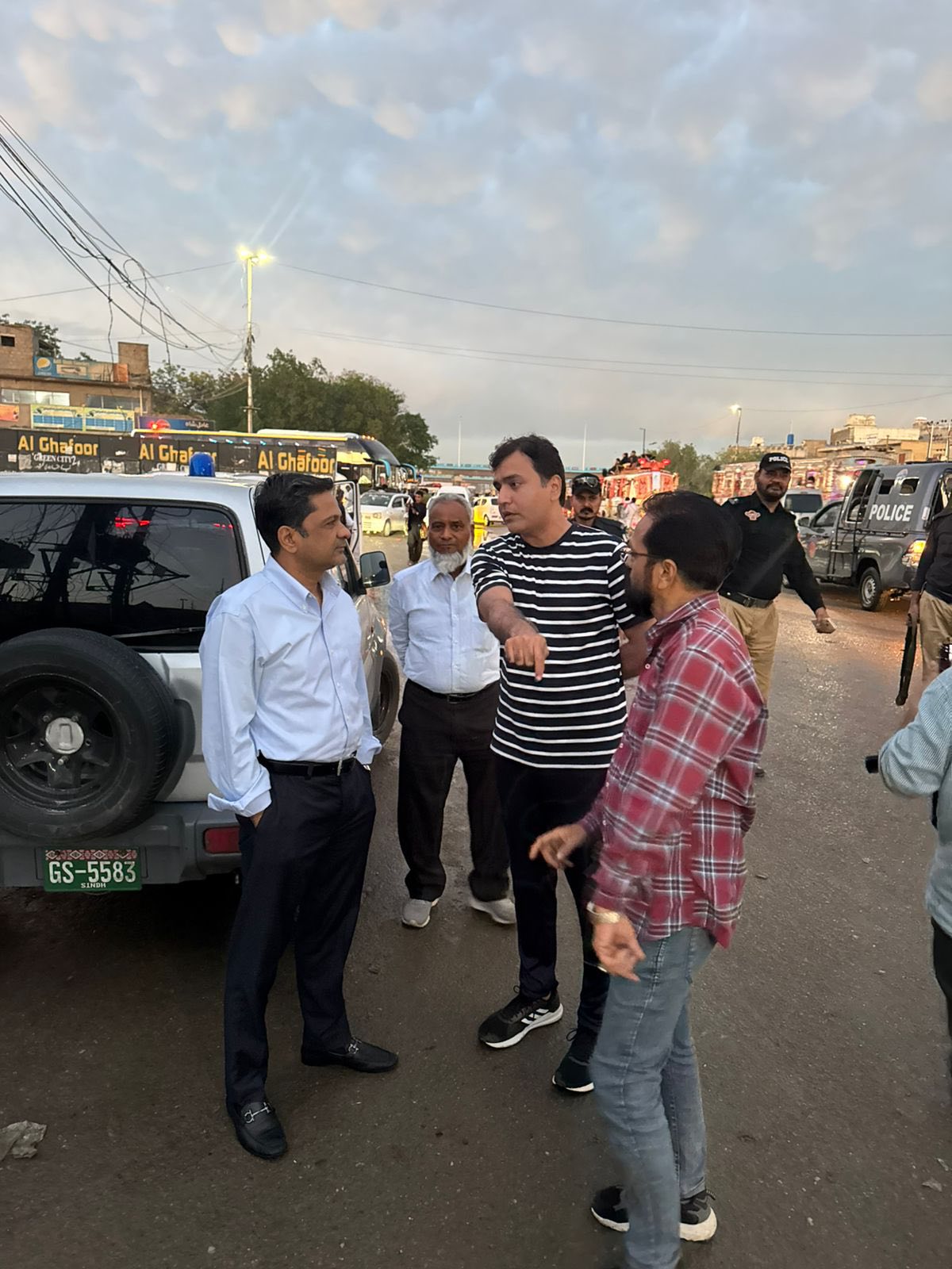 Commissioner Karachi visited multiple districts during the rain emergency