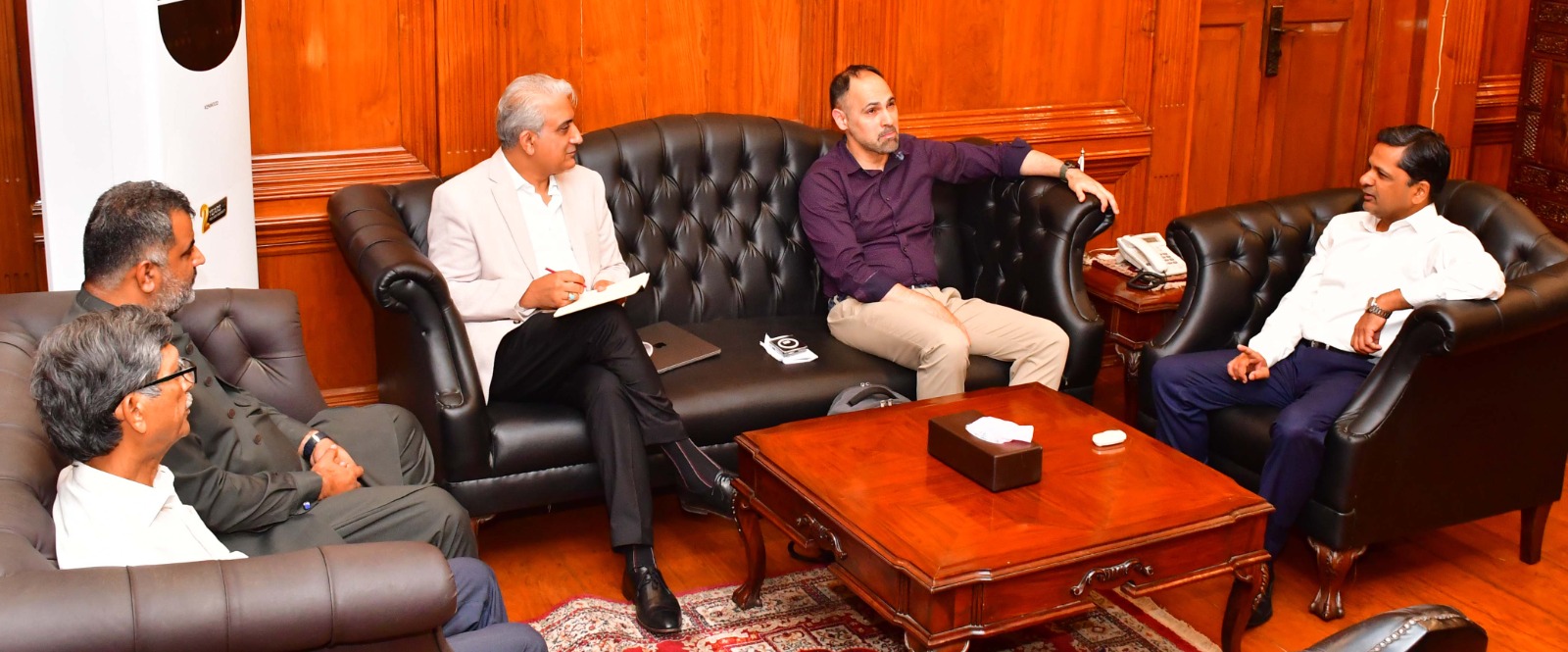 Dr. Nahad Sadr-Azodi, Senior Program Officer, Gates Foundation, and Dr. Ahsanullah Khan, TFP-EPI, called on Commissioner Karachi.
